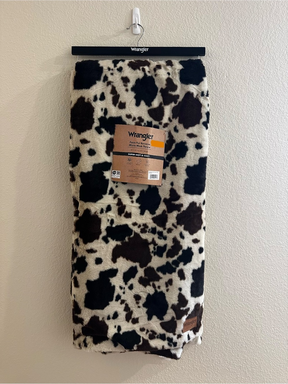 Cow Print - Faux Fur Reverse Micro Mink Throw Blanket - Wrangler NWT